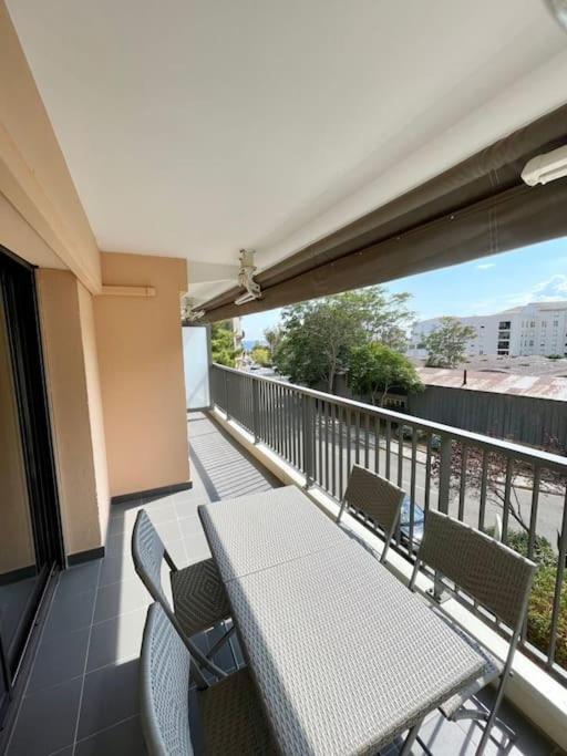 Appartement T3 Spacieux Et Lumineux De 70m2 Bastia (Corsica)